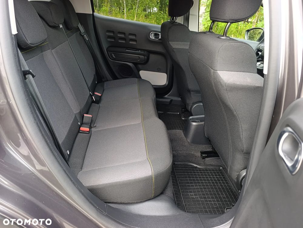 Citroën C3 1.2 PureTech Shine EAT6 - 17