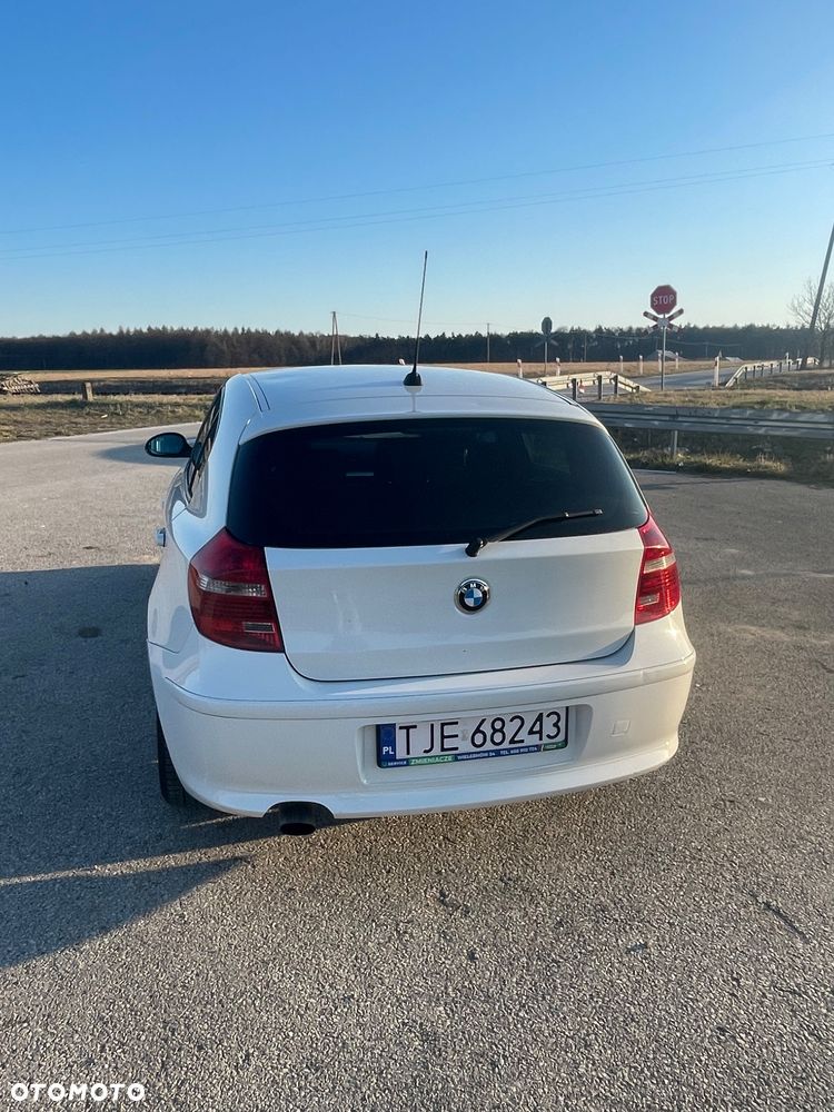 BMW Seria 1 118d DPF - 2
