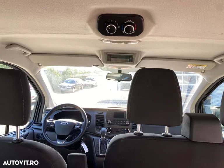 Ford Tourneo Custom Bus 320 2.0 EcoBlue 130 CP L1H1 Trend Aut. - 13