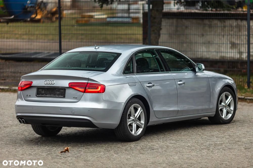 Audi A4 Limousine 2.0 TDI Sport - 15