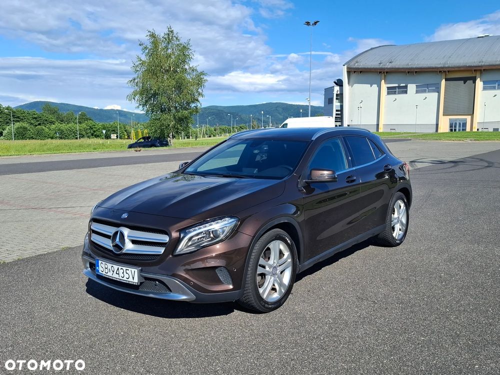 Mercedes-Benz GLA 250 7G-DCT - 1