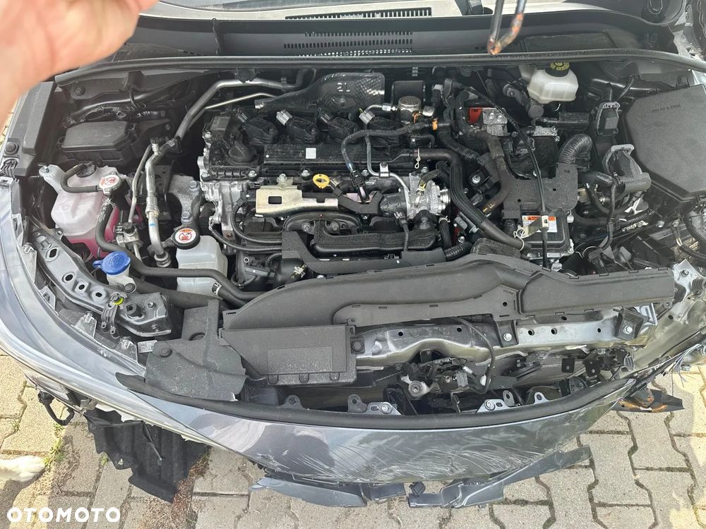 Toyota Corolla - 12