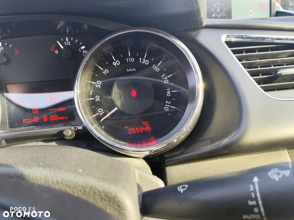 Peugeot 3008 1.2 PureTech Active - 18
