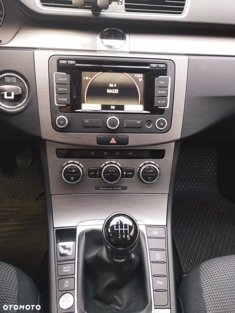 Volkswagen Passat 1.4 TSI BMT Comfortline CityLine - 9