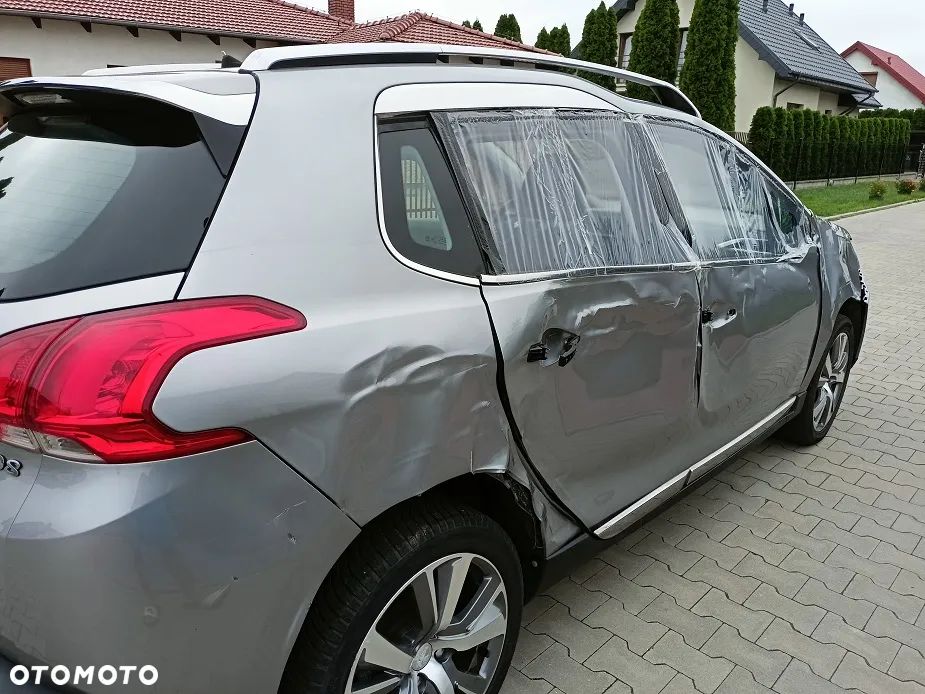 Peugeot 2008 1.2 Pure Tech GPF Crossway S&S - 11