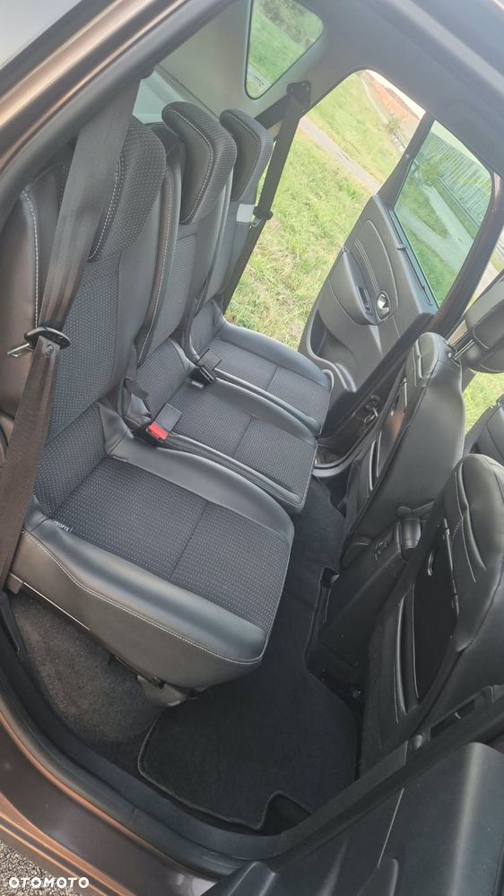 Renault Scenic - 13