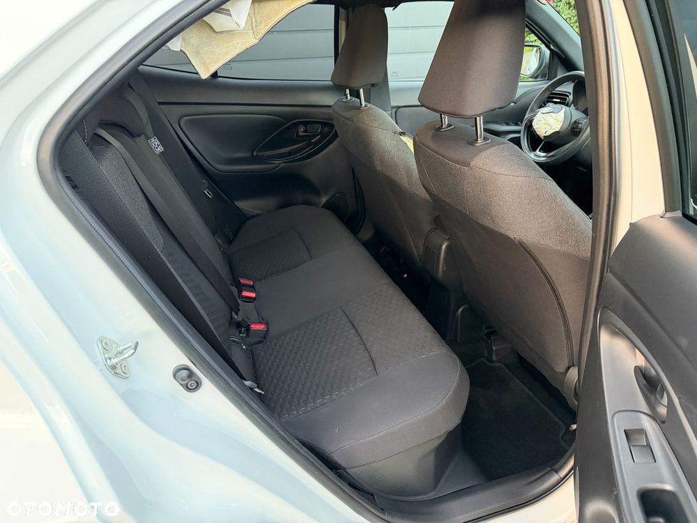 Toyota Yaris Cross 1.5 VVT-i Elegant - 32