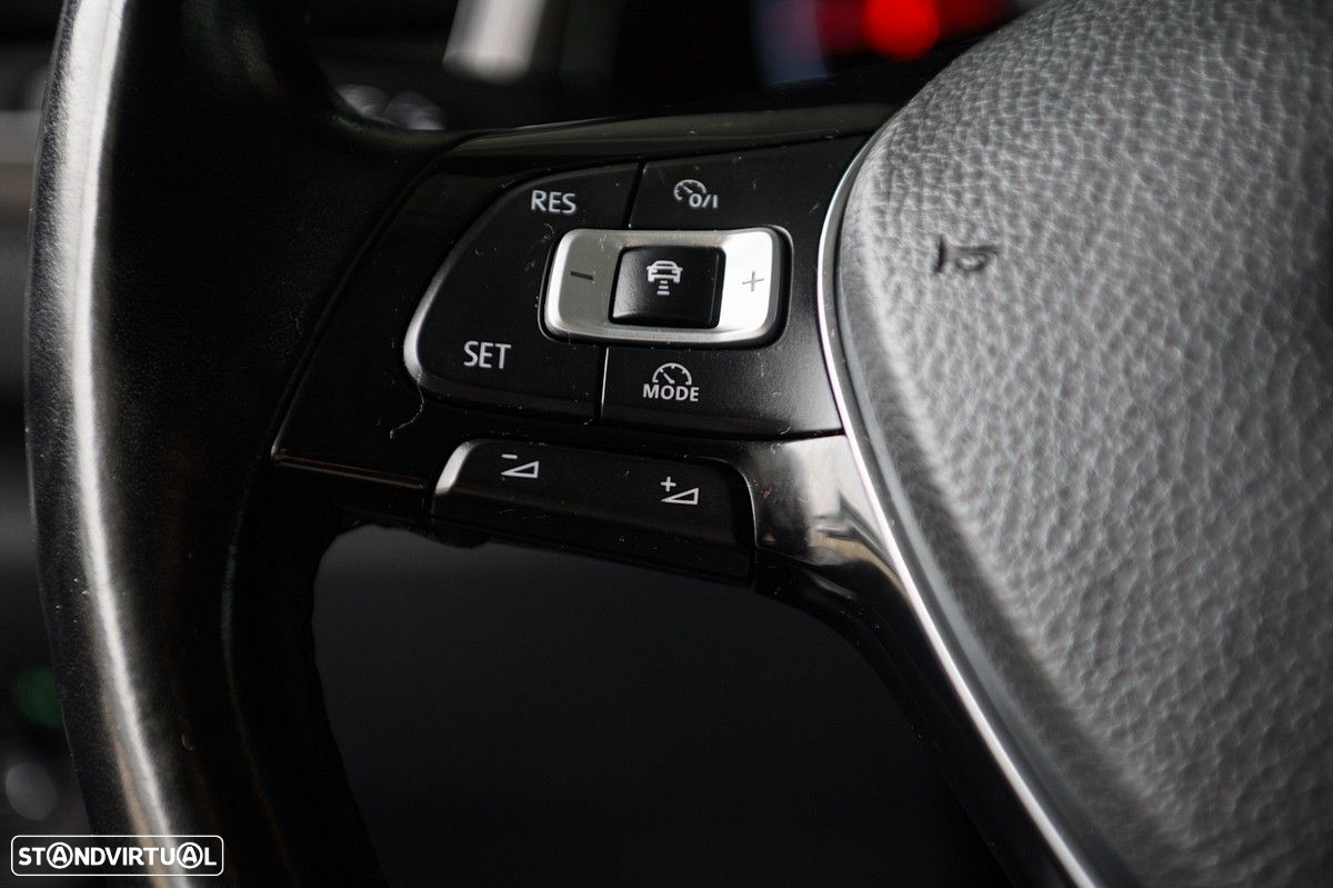 VW T-Roc 1.0 TSI - 30