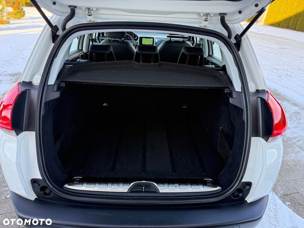 Peugeot 2008 e-HDi FAP 92 STOP & START Business-Line - 18