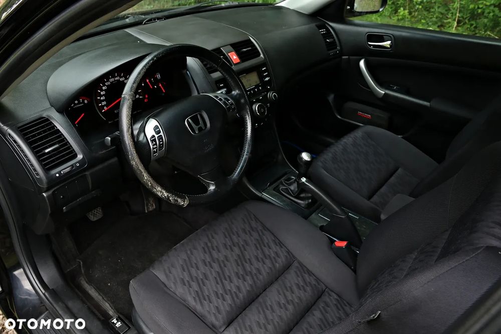 Honda Accord 2.0 i Sport - 8