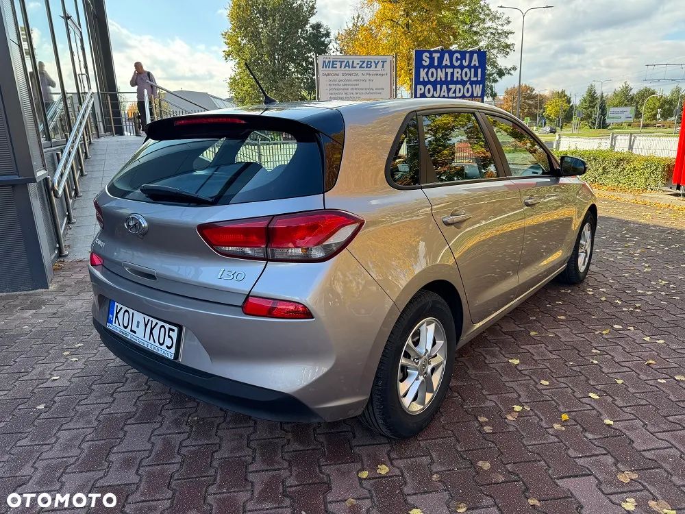 Hyundai i30 1.4 Classic + - 5