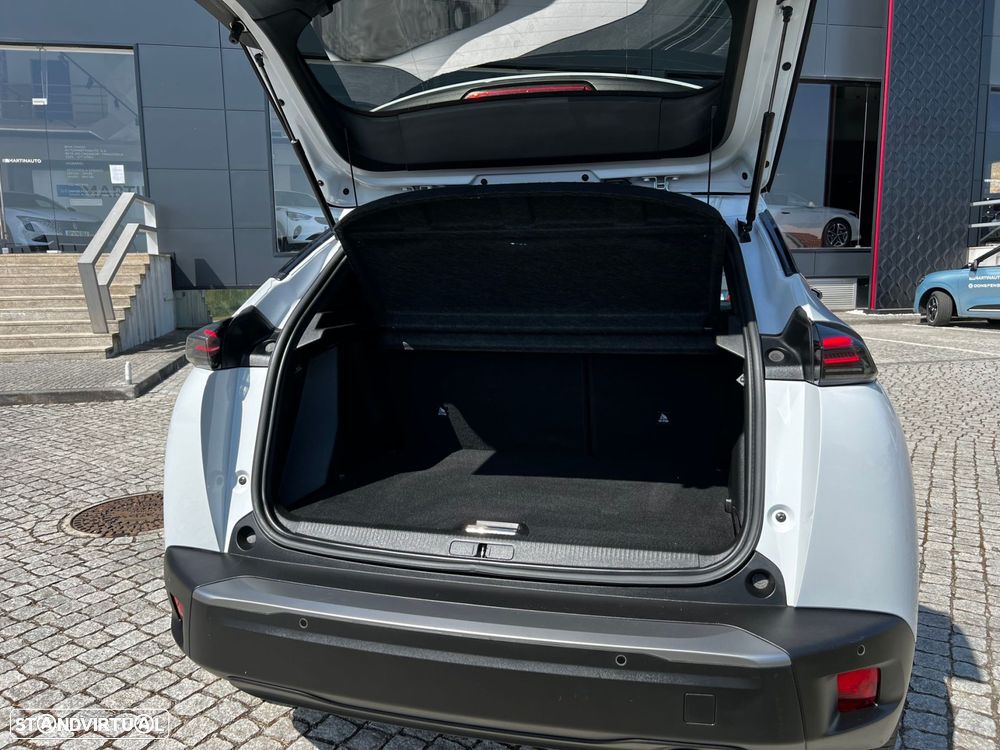 Peugeot 2008 1.2 Hybrid Allure e-DCS6 - 15