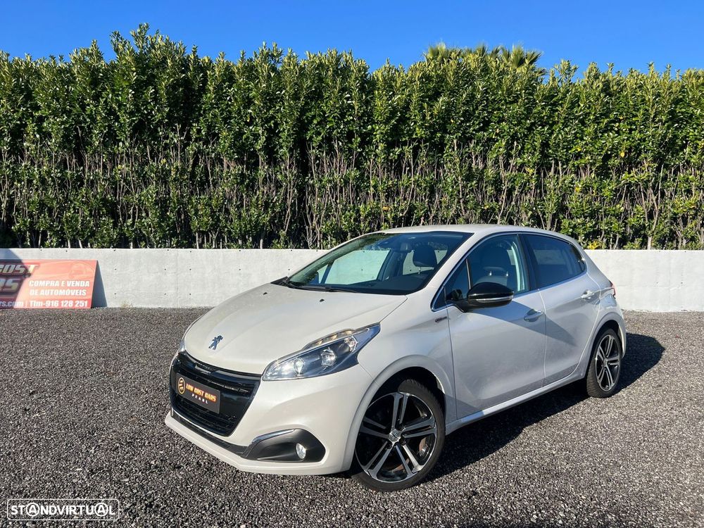 Peugeot 208 1.2 PureTech GT Line - 2