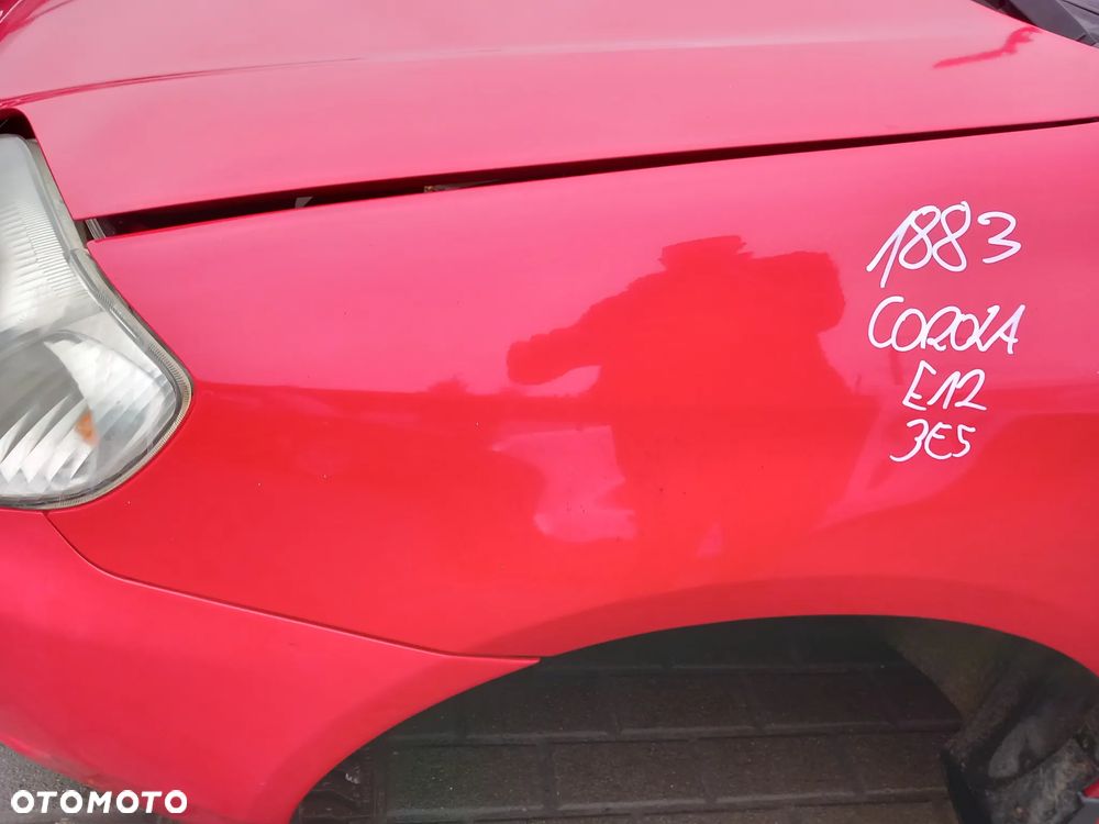 TOYOTA COROLLA E12 BŁOTNIK LEWY PRZEDNI LEWY PRZÓD KOLOR: 3E5 - 2
