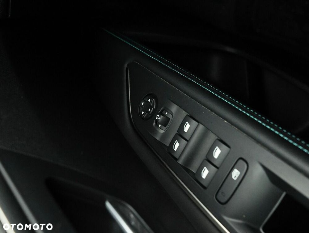 Peugeot 5008 1.2 PureTech Allure Pack S&S - 16