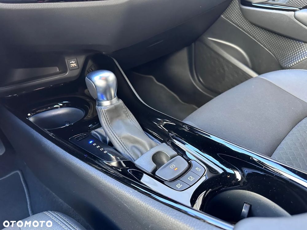Toyota C-HR 1.8 Hybrid GPF Style - 14