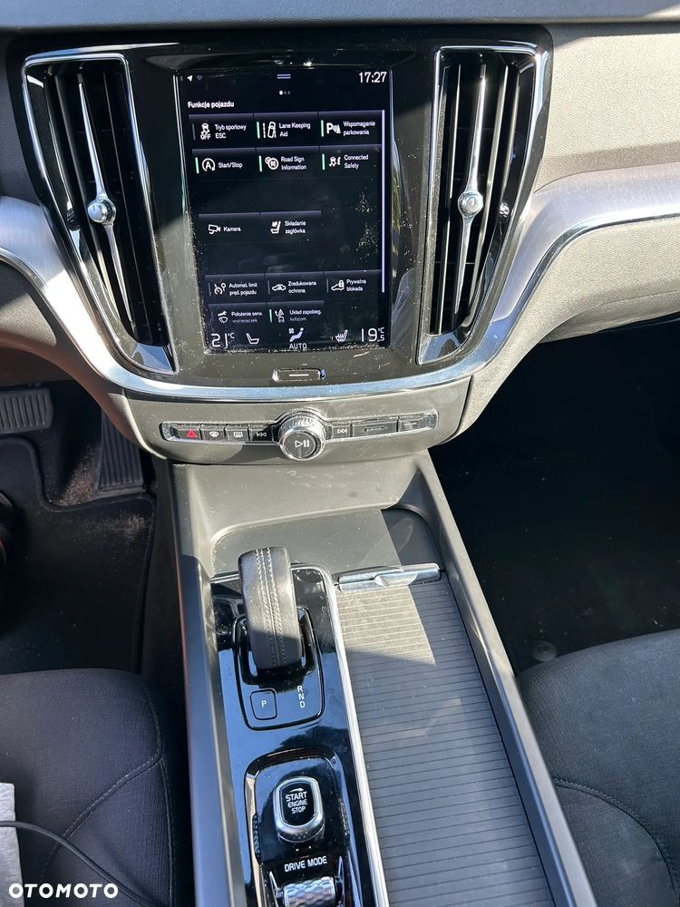 Volvo V60 B3 B Momentum Pro - 12