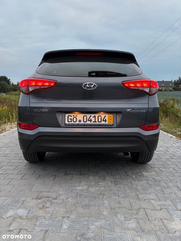 Hyundai Tucson 1.7 CRDI BlueDrive Design 2WD DCT - 16