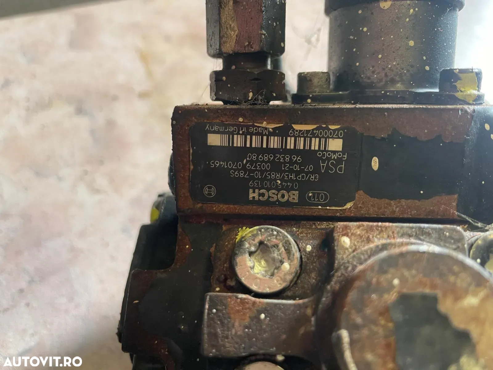 Pompa injectie + senzor Peugeot 407 2.2 hdi diesel Bosch 0445010139 9683268980 - 2