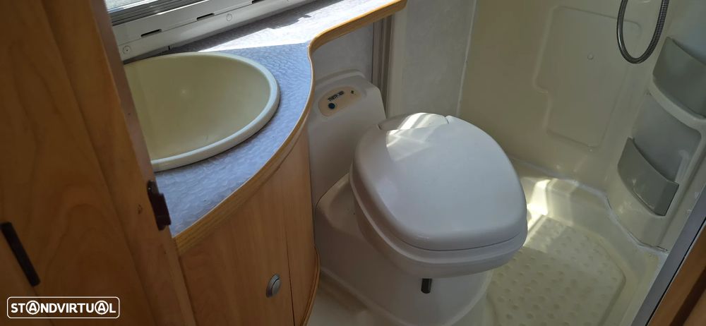 Challenger 101 CITROEN JUMPER 2.3 M-JET - CHALLENGER - 4 LUGARES - 4 DORMIDAS - 33