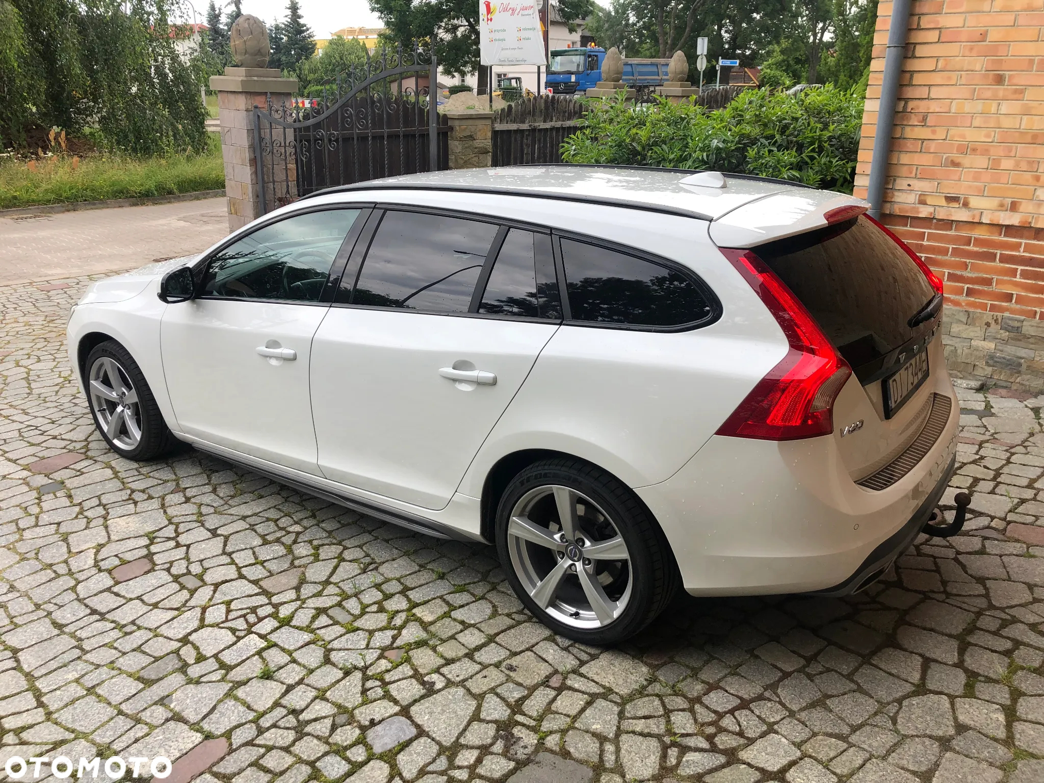 Volvo V60 D4 Drive-E Dynamic Edition (Momentum) - 6