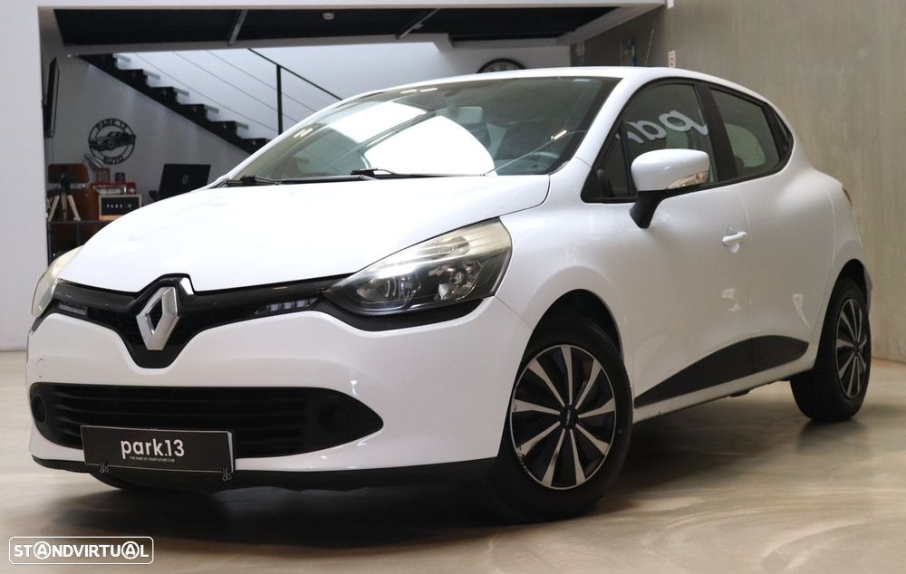 Renault Clio 1.2 16V Confort - 8