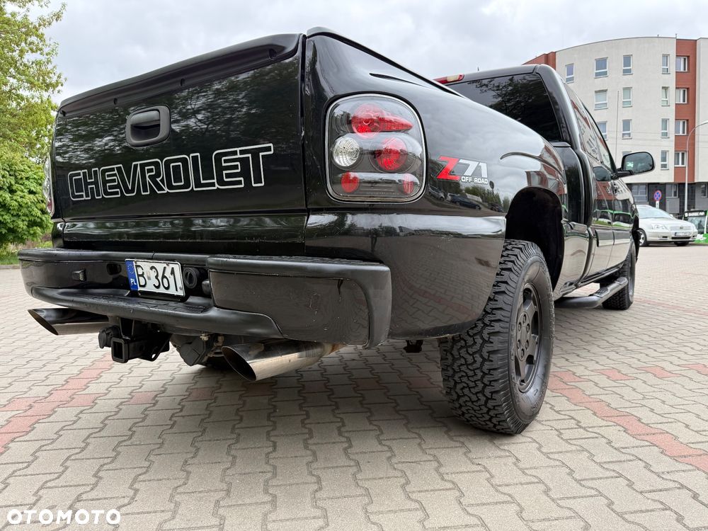 Chevrolet Silverado - 9