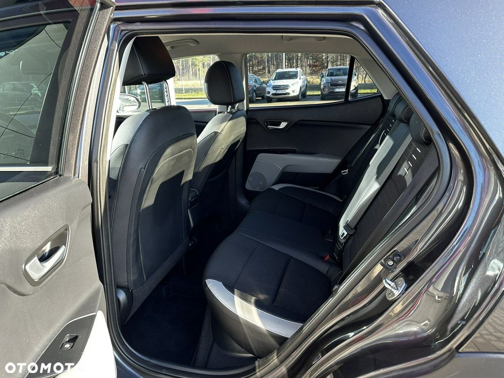 Kia Stonic 1.0 T-GDI 120 Spirit - 13