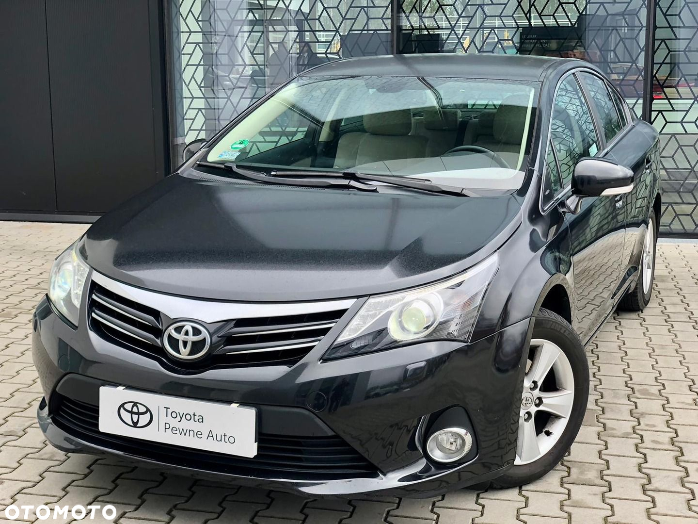 Toyota Avensis 1.8 Premium EU5 - 9