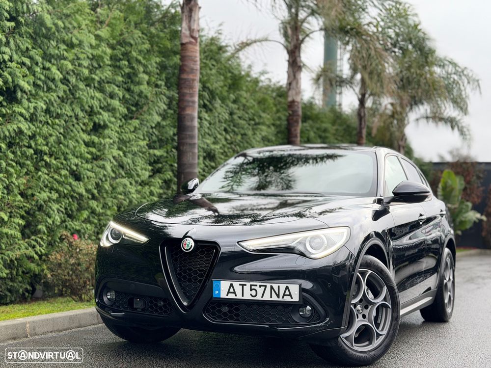 Alfa Romeo Stelvio 2.2 D Sprint AT8 - 1