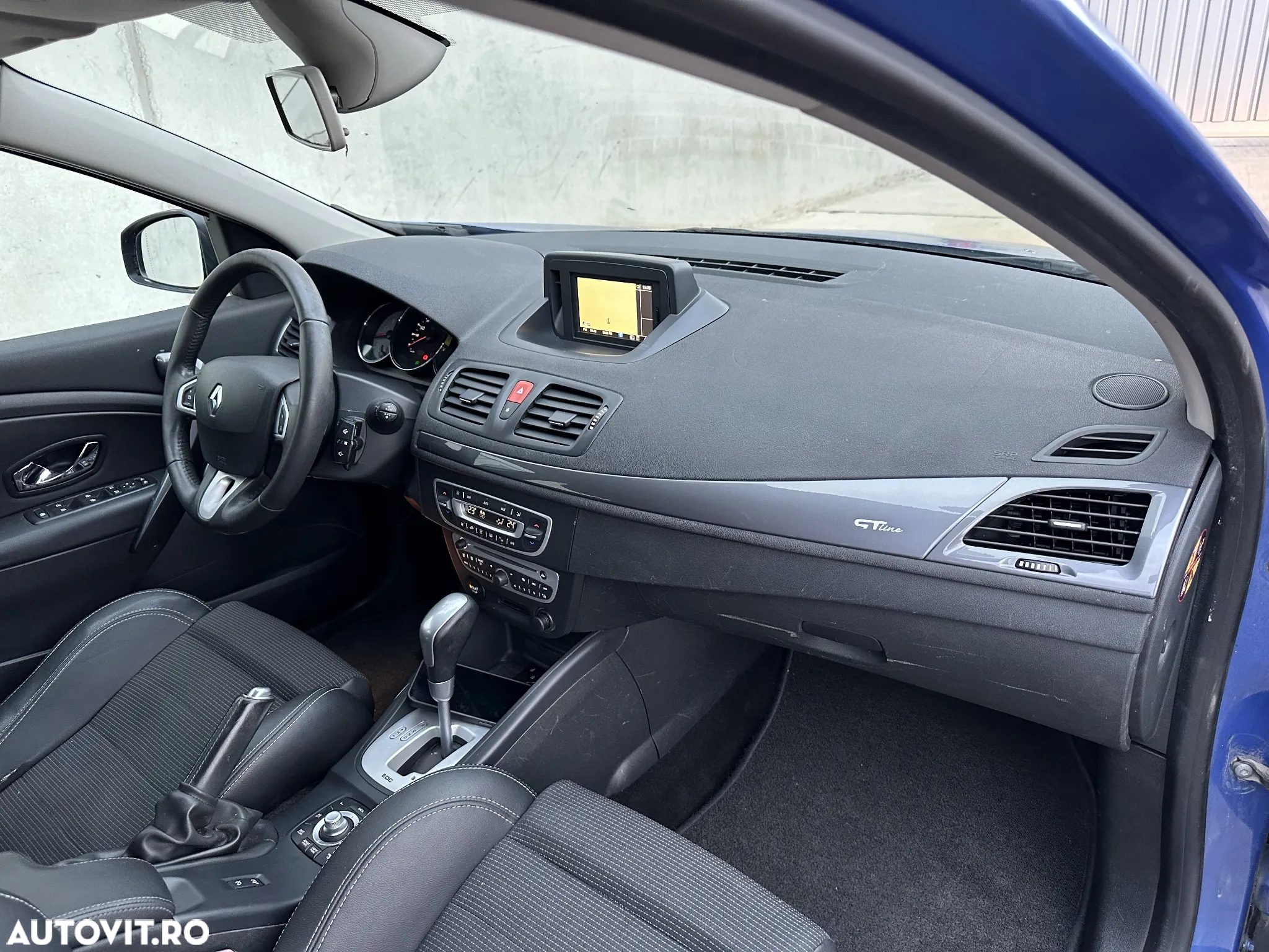 Renault Megane dCi 110 FAP EDC Dynamique - 10