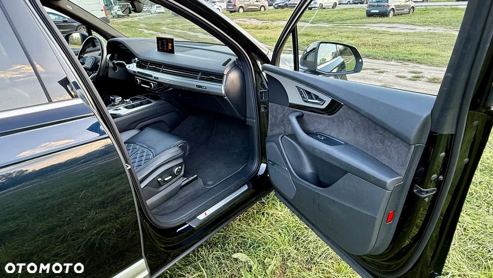 Audi SQ7 - 15