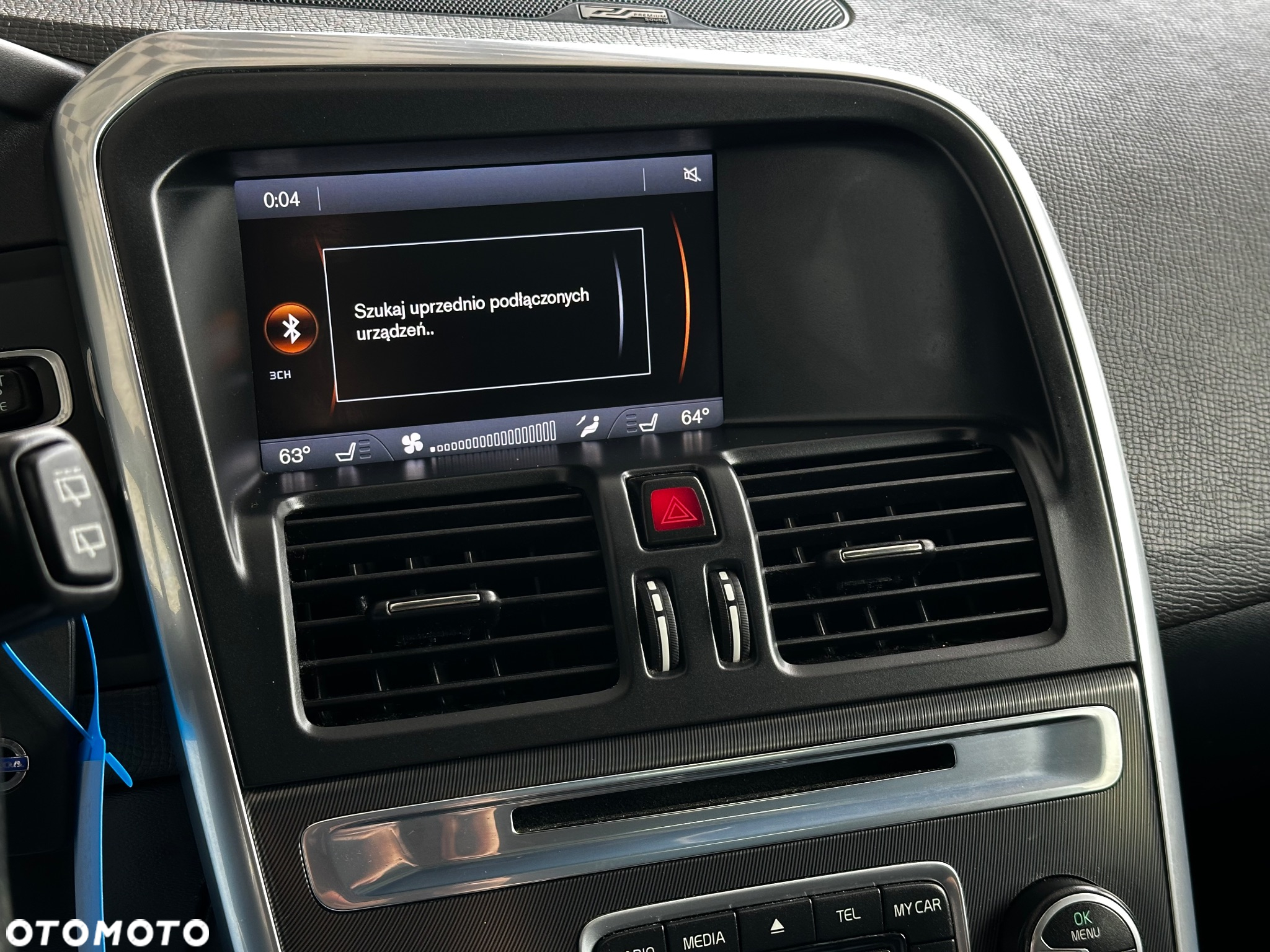 Volvo XC 60 T6 AWD R-Design - 40