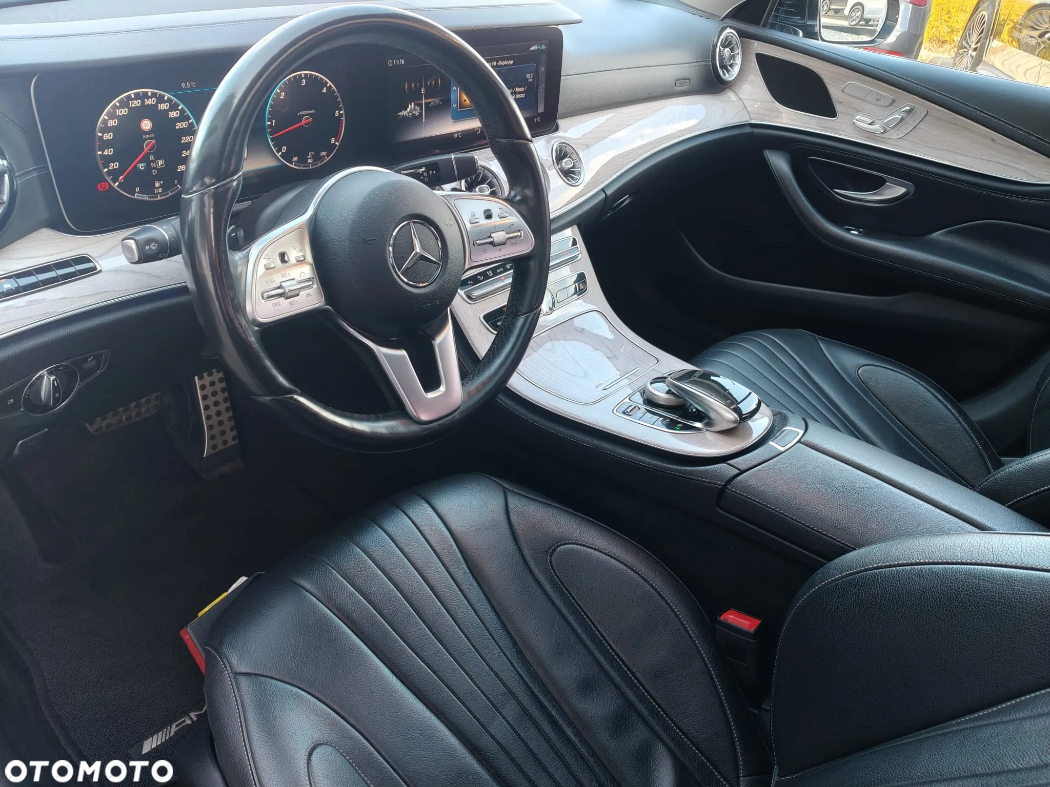 Mercedes-Benz CLS 350 d 4Matic 9G-TRONIC AMG Line - 12