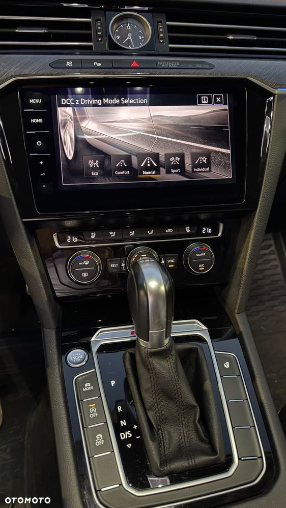 Volkswagen Arteon 2.0 TDI Bi-Turbo SCR 4Mot Elegance DSG - 9