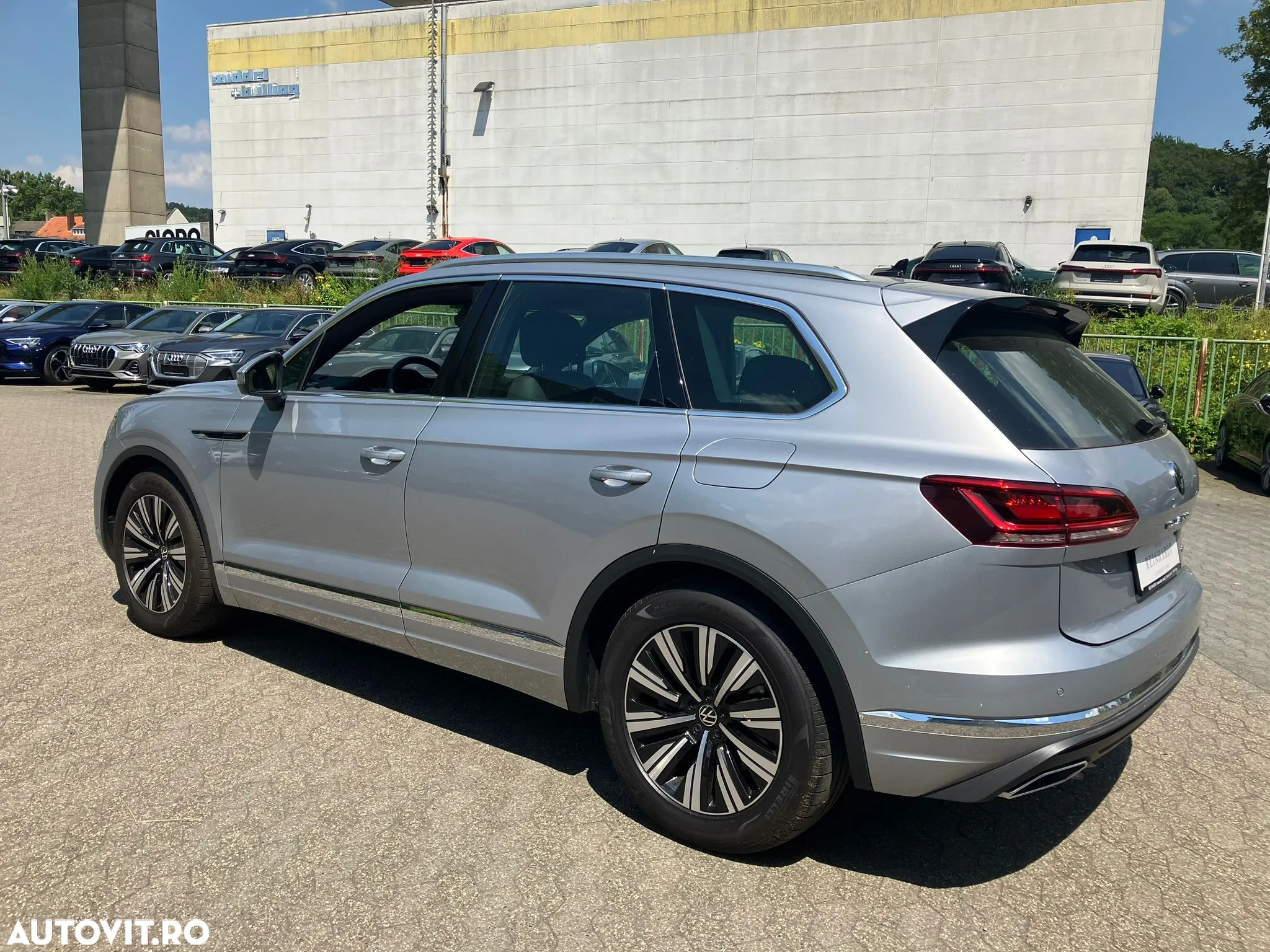 Volkswagen Touareg 3.0 V6 e-Hybrid 4Motion Aut. Elegance - 5