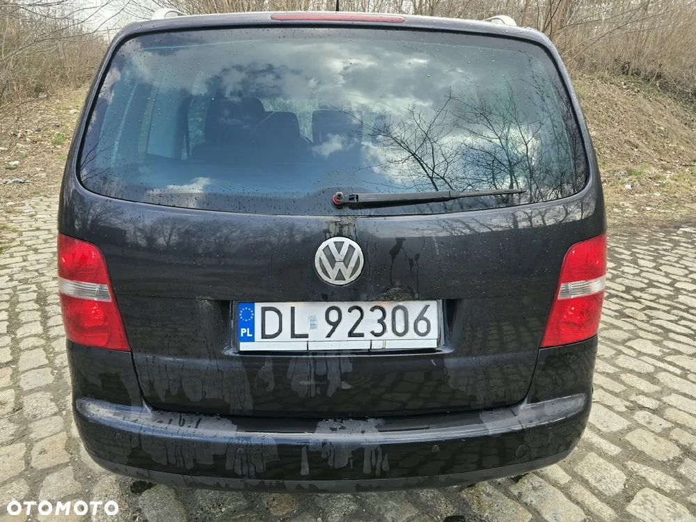 Volkswagen Touran 1.9 TDI Highline - 5