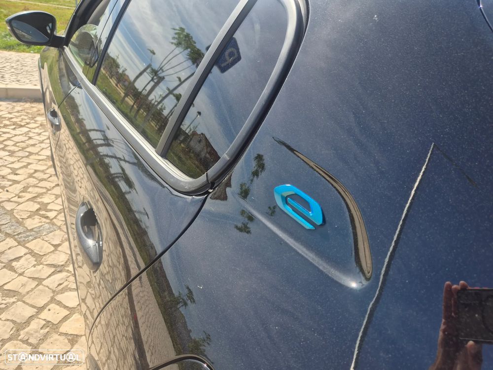 Peugeot e-208 Allure Pack - 8