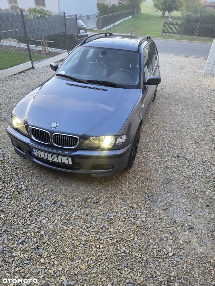 BMW Seria 3 2001 photo 2