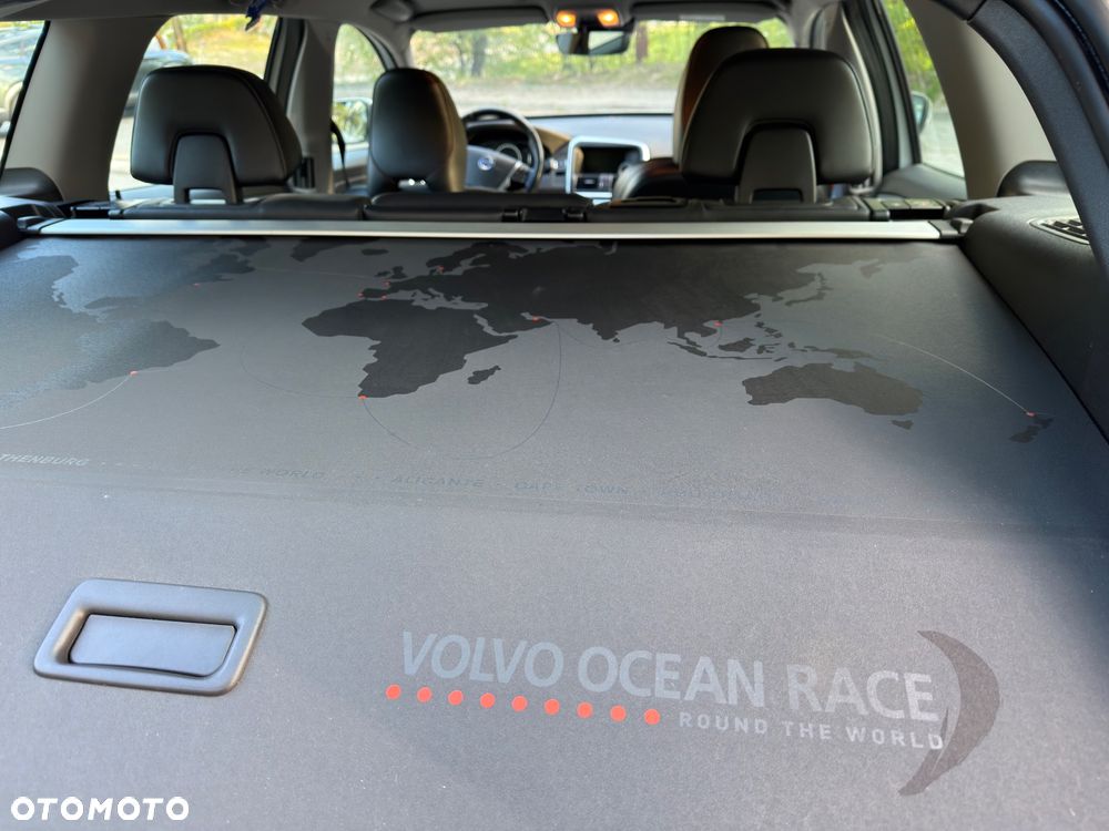 Volvo XC 60 T5 AWD Ocean Race - 9