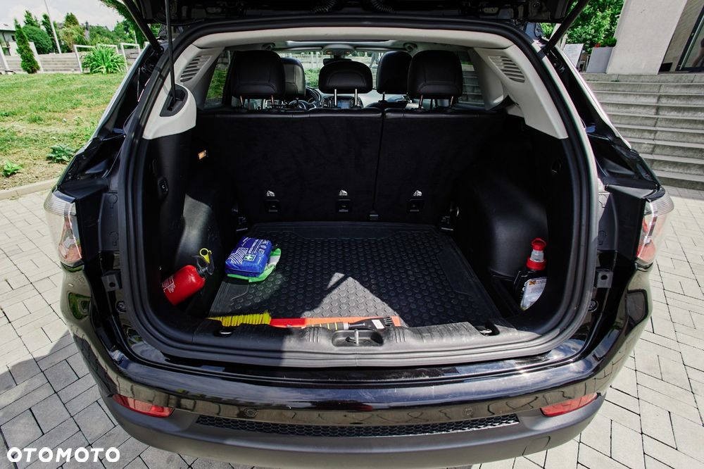 Jeep Compass - 14
