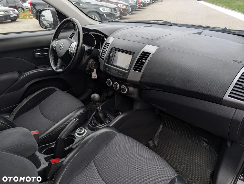 Citroën C-Crosser 2.2 HDi Exclusive - 32