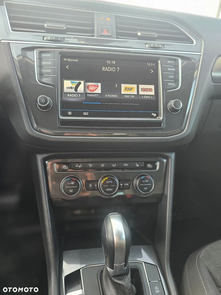 Volkswagen Tiguan 2.0 TDI SCR 4MOTION DSG Highline - 9