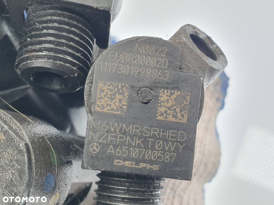 WTRYSKIWACZE KOMPLET MERCEDES E-KLASA W212 A6510700587 - 2