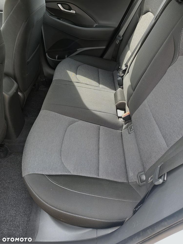 Hyundai i30 1.5 T-GDI 48V Smart - 14