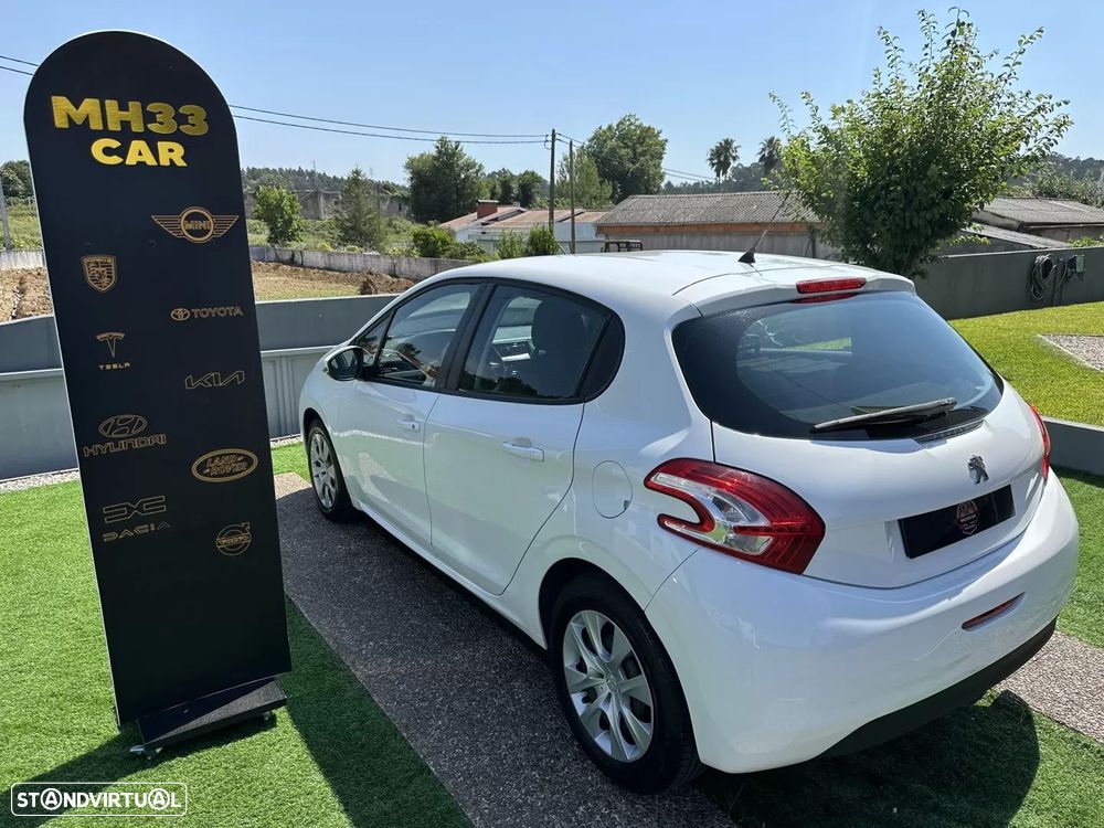 Peugeot 208 hdi active - 14