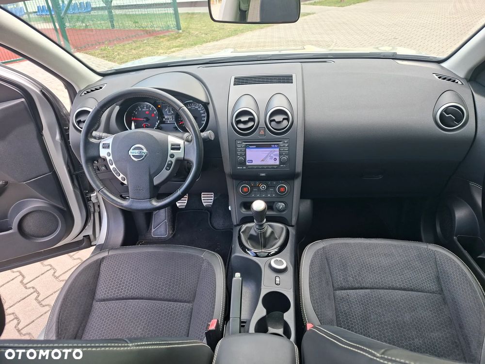 Nissan Qashqai 2.0 4x4 Tekna Premium - 20
