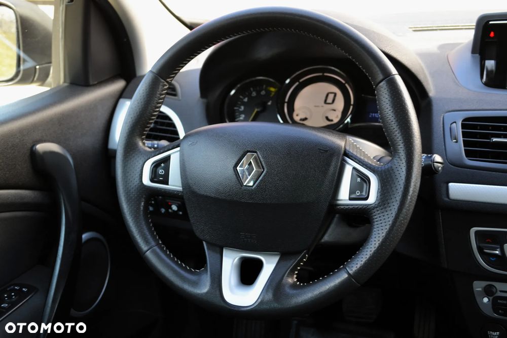 Renault Megane 1.6 16V 110 Dynamique - 19