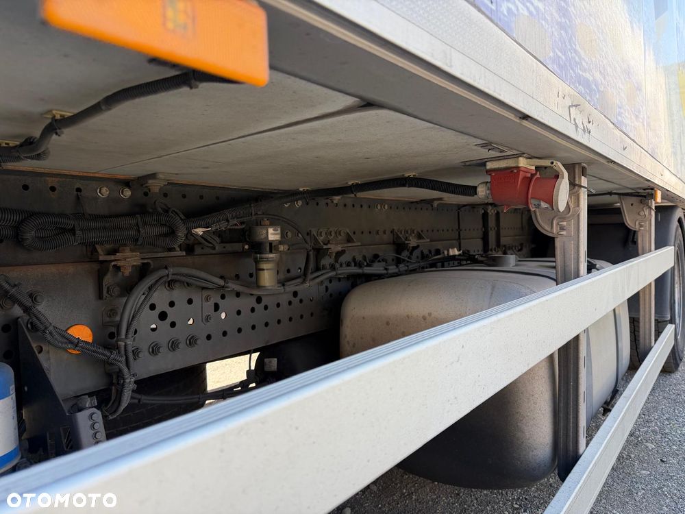 Mercedes-Benz ACTROS - 6
