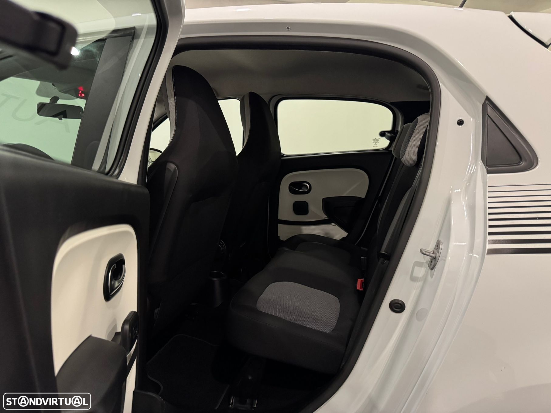 Renault Twingo 1.0 SCe Limited - 34